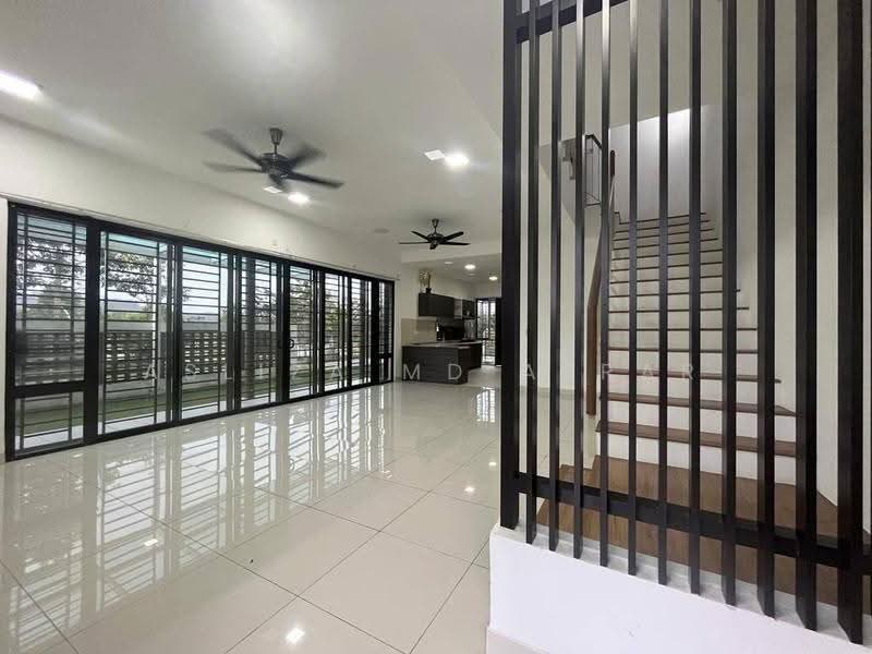 2-storey Terraced House for Rent in Elmina (Shah Alam) - Asliza Md Asrar - Living Room - PropertyGuru.com.my