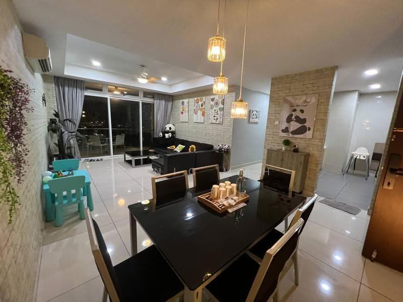 Kondominium untuk Dijual di KSL D'Esplanade Residence - Jenic Mah - Living Room - PropertyGuru.com.my
