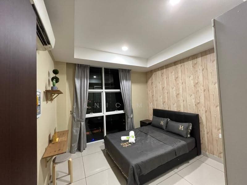 Kondominium untuk Dijual di KSL D'Esplanade Residence - Jenic Mah - Bedroom - PropertyGuru.com.my