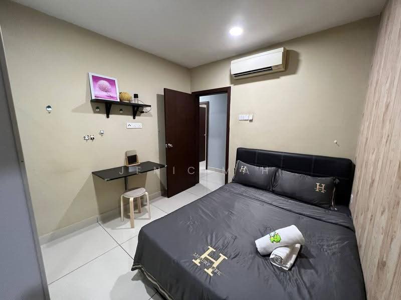Kondominium untuk Dijual di KSL D'Esplanade Residence - Jenic Mah - Bedroom - PropertyGuru.com.my