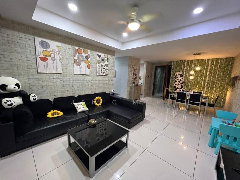 Kondominium untuk Dijual di KSL D'Esplanade Residence - Jenic Mah - Living Room - PropertyGuru.com.my