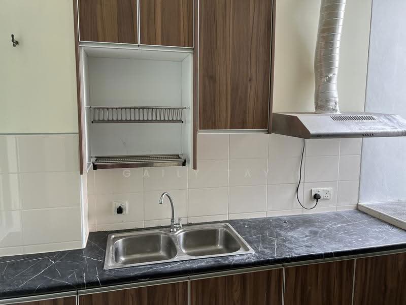 Rumah Teres 3-Tingkat untuk Dijual di Cyberjaya (Selangor) - Gaily Tay - Kitchen - PropertyGuru.com.my