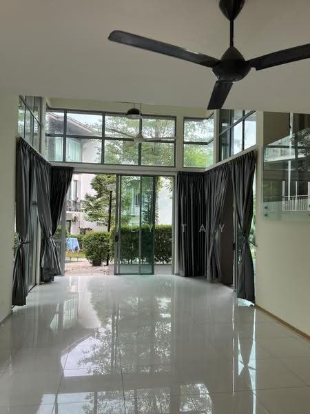 Rumah Teres 3-Tingkat untuk Dijual di Cyberjaya (Selangor) - Gaily Tay - Living Room - PropertyGuru.com.my