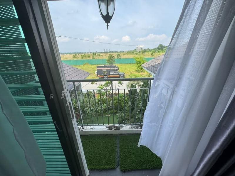 Terraced House for Sale in Kuala Selangor (Selangor) - Rafedah Binti Abdul Aziz - Balcony - PropertyGuru.com.my