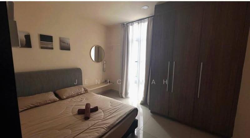 Kondominium untuk Dijual di KSL D'Esplanade Residence - Jenic Mah - Bedroom - PropertyGuru.com.my