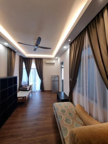 Rumah Teres 3-Tingkat untuk Dijual di Cyberjaya (Selangor) - Gaily Tay - Living Room - PropertyGuru.com.my