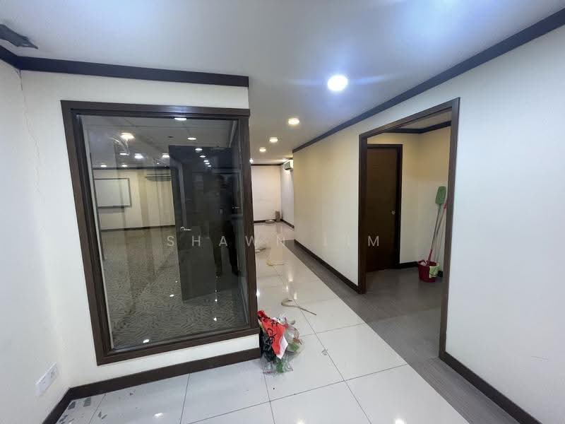 Pejabat untuk Disewa di Taman Sri Hartamas (Sri Hartamas) - Shawn Lim - Corridor - PropertyGuru.com.my