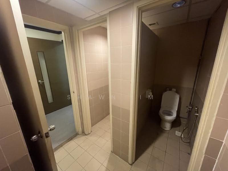 Pejabat untuk Disewa di Taman Sri Hartamas (Sri Hartamas) - Shawn Lim - Bathroom - PropertyGuru.com.my