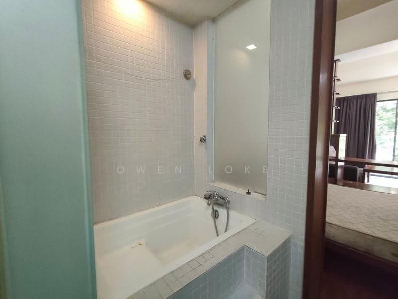 Kondominium untuk Disewa di 10 Semantan Suites - Owen Loke - Bathroom - PropertyGuru.com.my