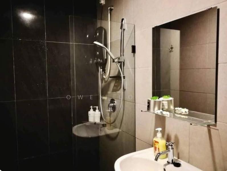 Service Residence for Rent at Avenue D'Vogue - Owen Loke - Bathroom - PropertyGuru.com.my