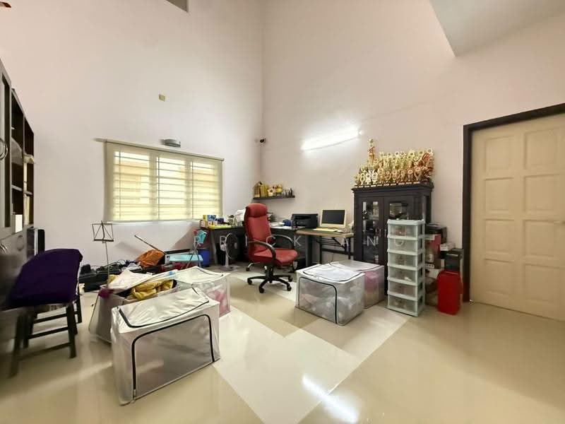 Rumah Teres 2-Tingkat untuk Dijual di Denai Alam (Shah Alam) - Derrick Ang - Study - PropertyGuru.com.my
