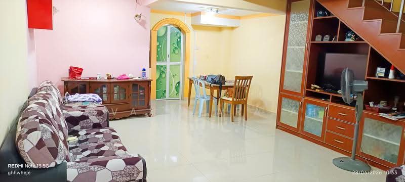 2-storey Terraced House for Sale in Gombak (Kuala Lumpur) - Devan Tiarajah - Living Room - PropertyGuru.com.my