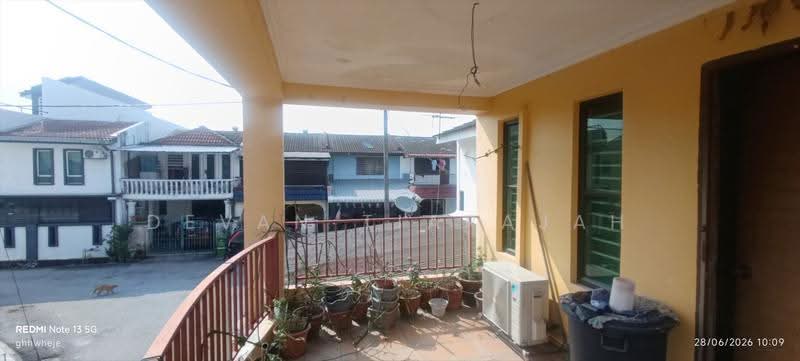2-storey Terraced House for Sale in Gombak (Kuala Lumpur) - Devan Tiarajah - Balcony - PropertyGuru.com.my
