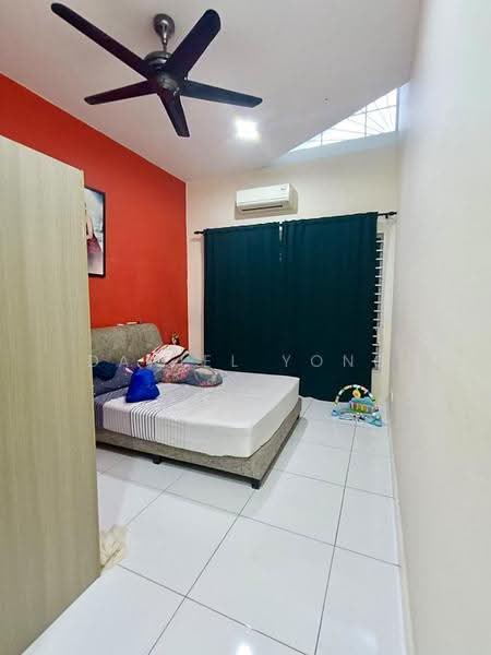 1-storey Terraced House for Sale in Bandar Putra Kulai (Kulai) - Daniel Yong - Bedroom - PropertyGuru.com.my