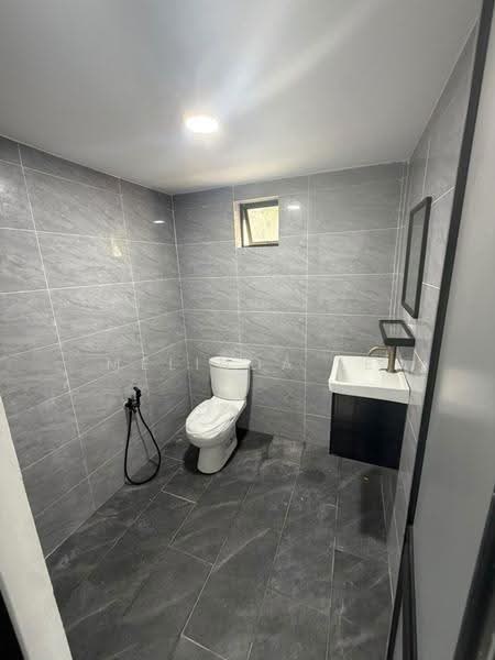 Rumah Teres 1-Tingkat untuk Dijual di Taman Abad (Johor Bahru) - Melinda Ee - Bathroom - PropertyGuru.com.my