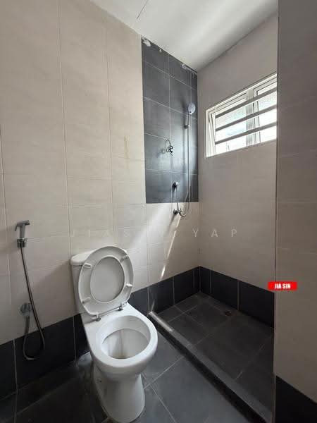 Rumah Teres 3-Tingkat untuk Dijual di Jelutong (Penang) - Jiasin Yap - Bathroom - PropertyGuru.com.my