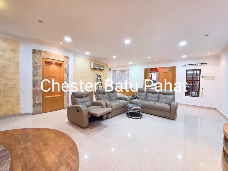 2-storey Terraced House for Sale in Taman Makmur (Batu Pahat) - ZG Law - PropertyGuru.com.my