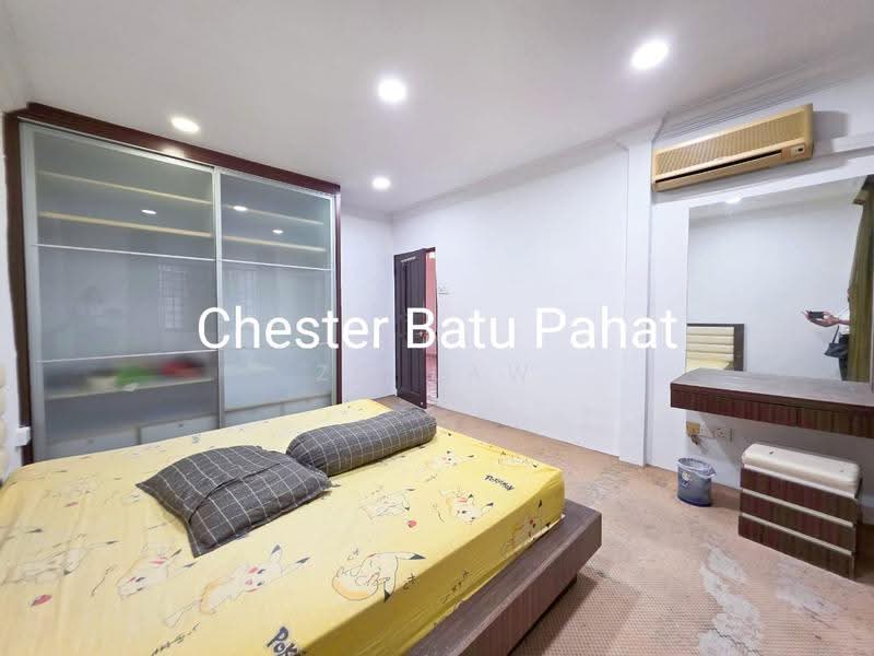 2-storey Terraced House for Sale in Taman Makmur (Batu Pahat) - ZG Law - PropertyGuru.com.my