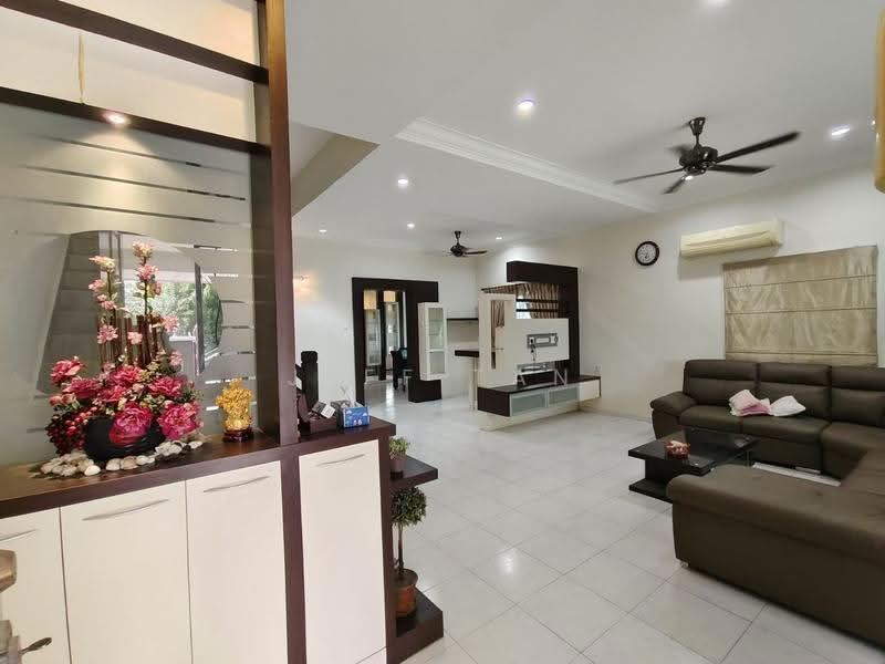 Rumah Teres 2-Tingkat untuk Dijual di Bandar Seri Botani (Ipoh) - Jeff Tan - Living Room - PropertyGuru.com.my
