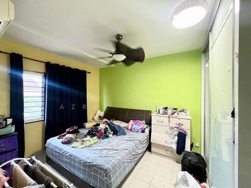 Rumah Teres 3-Tingkat untuk Dijual di Selayang (Selangor) - Azrul Ismail - Bedroom - PropertyGuru.com.my