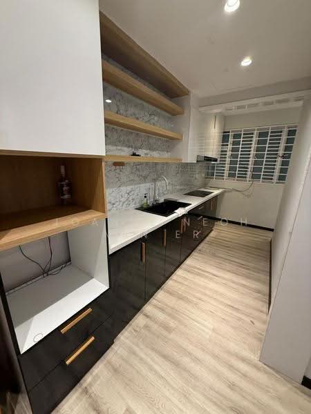 Kondominium untuk Dijual di Iris Residence - JOANNE NEOH MIN ER - Kitchen - PropertyGuru.com.my