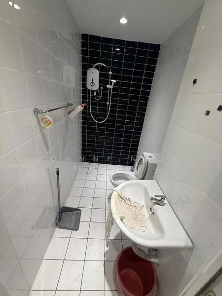 Kondominium untuk Dijual di Iris Residence - JOANNE NEOH MIN ER - Bathroom - PropertyGuru.com.my