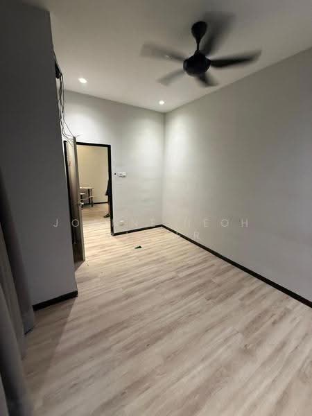 Kondominium untuk Dijual di Iris Residence - JOANNE NEOH MIN ER - Interior - PropertyGuru.com.my