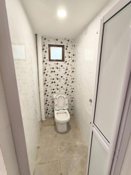 2-storey Terraced House for Sale in Taman Skudai Baru (Skudai) - Daniel Yong - Bathroom - PropertyGuru.com.my