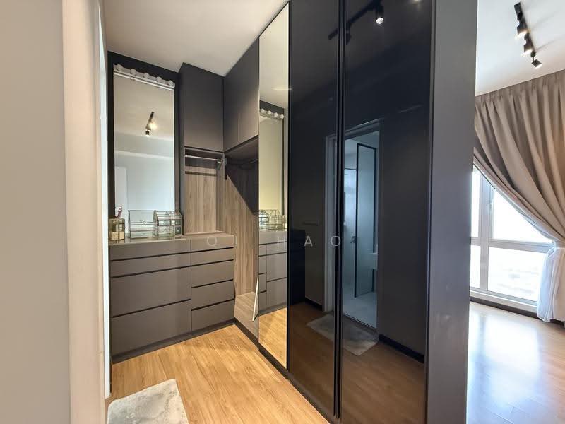 Kediaman Servis untuk Dijual di Eco Sky - QI Hao - Bedroom - PropertyGuru.com.my