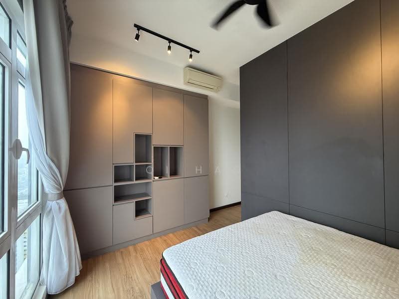Kediaman Servis untuk Dijual di Eco Sky - QI Hao - Bedroom - PropertyGuru.com.my