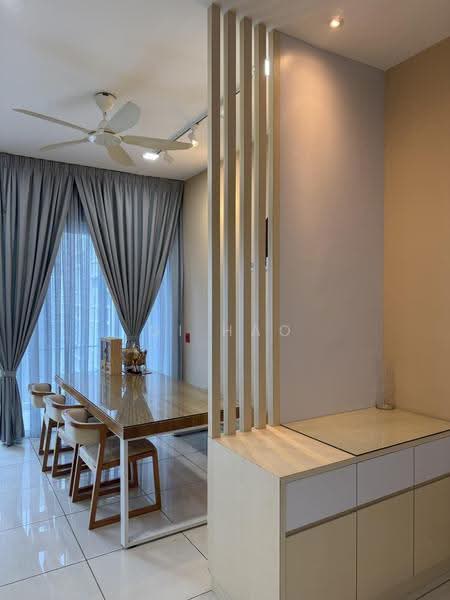 Kediaman Servis untuk Dijual di Eco Sky - QI Hao - Dining Room - PropertyGuru.com.my