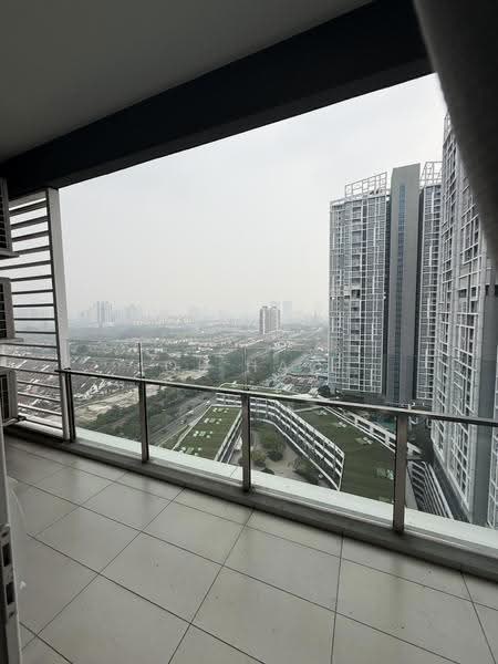 Kediaman Servis untuk Dijual di Eco Sky - QI Hao - Balcony - PropertyGuru.com.my