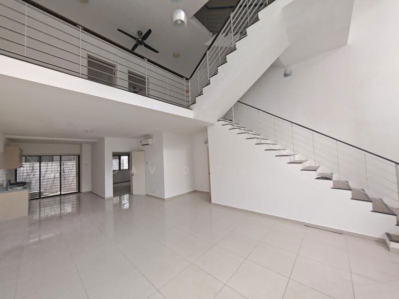 3-storey Terraced House for Sale in Lake Fields (Sungai Besi) - David Ting - Interior - PropertyGuru.com.my