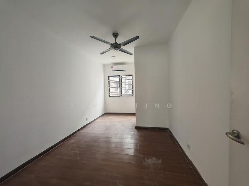 3-storey Terraced House for Sale in Lake Fields (Sungai Besi) - David Ting - Interior - PropertyGuru.com.my