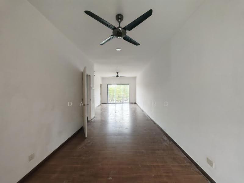 3-storey Terraced House for Sale in Lake Fields (Sungai Besi) - David Ting - Corridor - PropertyGuru.com.my