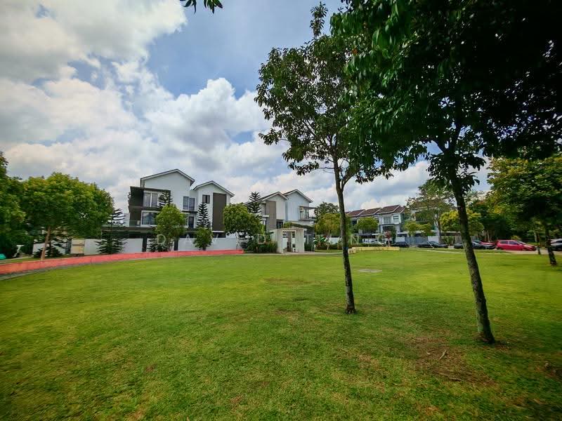 3-storey Terraced House for Sale in Lake Fields (Sungai Besi) - David Ting - Exterior - PropertyGuru.com.my