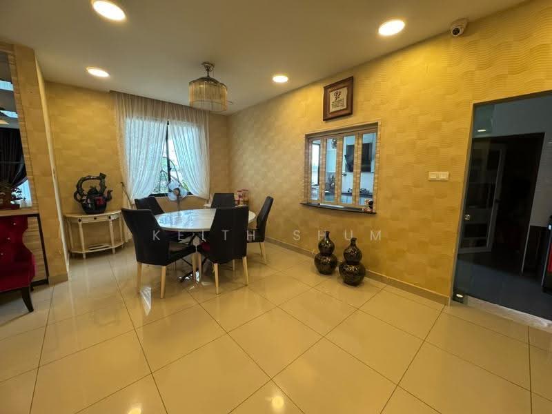 Rumah Kluster untuk Dijual di Mutiara Rini (Skudai) - Keith Shum - Dining Room - PropertyGuru.com.my