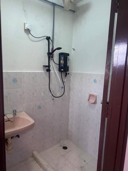 Apartment for Rent at Lily & Jasmine Apartment - Larry Ng - PropertyGuru.com.my