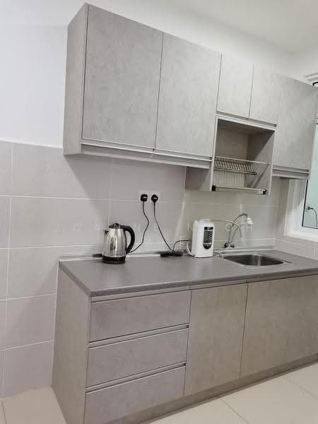 Kondominium untuk Dijual di Iris Residence - JOANNE NEOH MIN ER - Kitchen - PropertyGuru.com.my