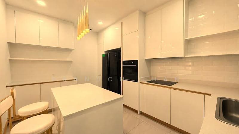 Kondominium untuk Disewa di Likas Square - Brandon Chan - Kitchen - PropertyGuru.com.my