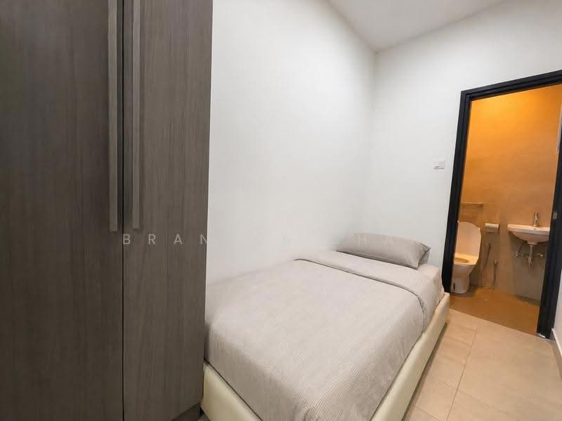 Kondominium untuk Disewa di Likas Square - Brandon Chan - Bedroom - PropertyGuru.com.my