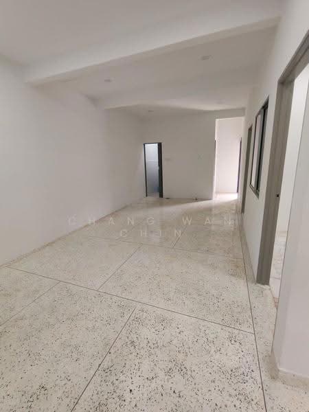 1-storey Terraced House for Sale in Taman Kluang Baru (Kluang) - Chang Wan Chin - Interior - PropertyGuru.com.my