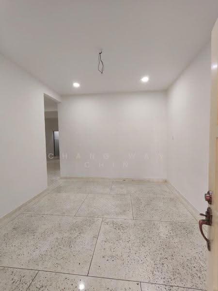 1-storey Terraced House for Sale in Taman Kluang Baru (Kluang) - Chang Wan Chin - Interior - PropertyGuru.com.my