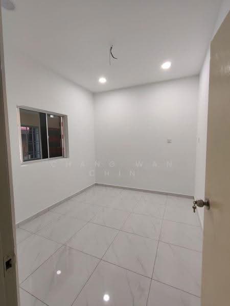 1-storey Terraced House for Sale in Taman Kluang Baru (Kluang) - Chang Wan Chin - Interior - PropertyGuru.com.my