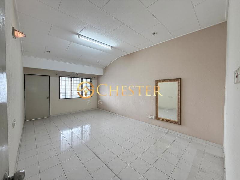 2-storey Terraced House for Sale in Taman Makmur (Batu Pahat) - ZG Law - PropertyGuru.com.my