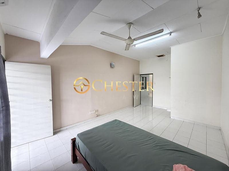 2-storey Terraced House for Sale in Taman Makmur (Batu Pahat) - ZG Law - PropertyGuru.com.my