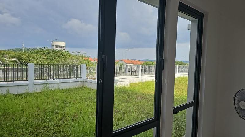 2-storey Terraced House for Sale in Bandar Seri Coalfields (Sungai Buloh) - DILLA YUSOFF - Exterior - PropertyGuru.com.my
