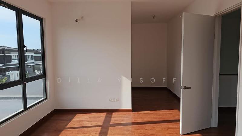 2-storey Terraced House for Sale in Bandar Seri Coalfields (Sungai Buloh) - DILLA YUSOFF - Interior - PropertyGuru.com.my