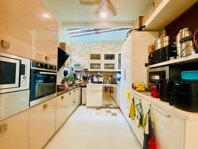 Rumah Berkembar untuk Dijual di Ampang Saujana (Ampang) - Mohamad Ariffudin - Kitchen - PropertyGuru.com.my