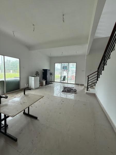 2-storey Terraced House for Sale in Taman Nusa Damai (Pasir Gudang) - Melinda Ee - Living Room - PropertyGuru.com.my
